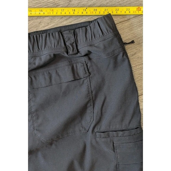 Duluth Trading Co Women 24W Dry on the Fly Navy Blue cargo shorts Nylon Stretch - Picture 8 of 10